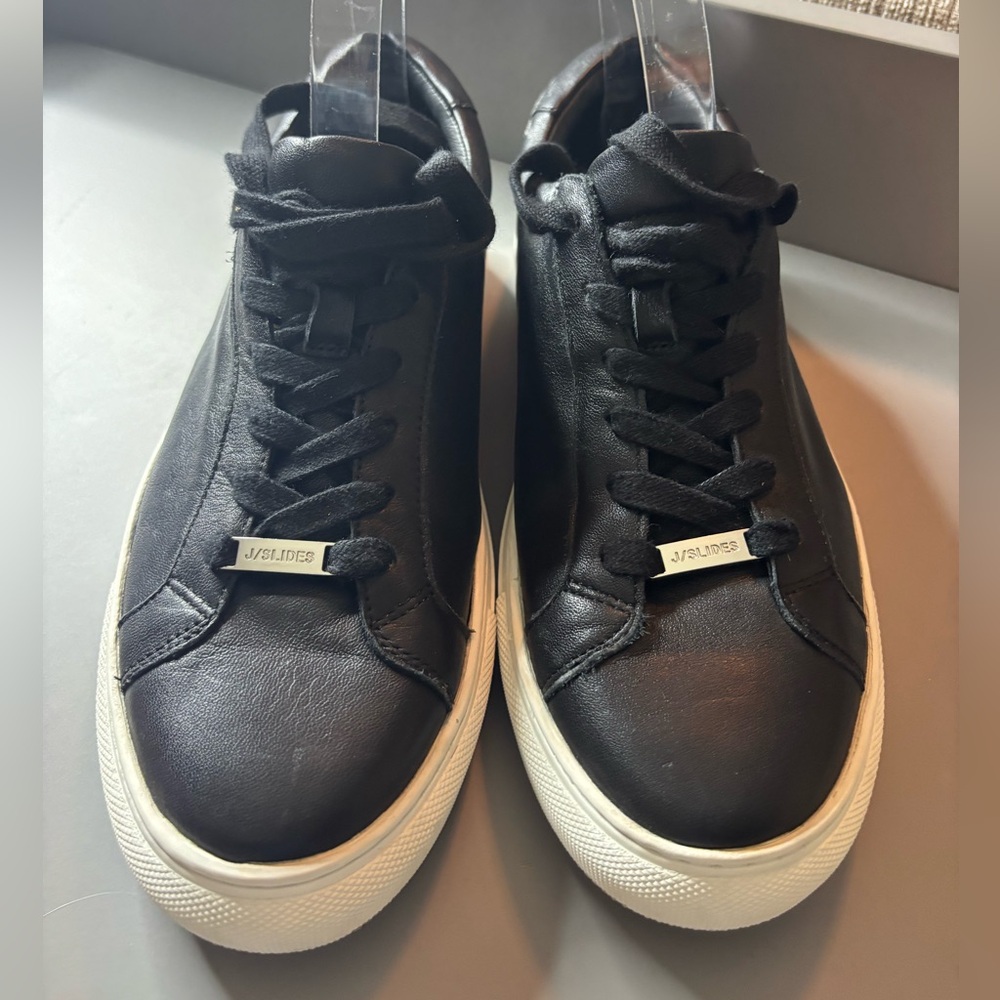 J/SLIDES Woman’s Black Leather Sneakers Lace Up Size 8 1/2 City Modern Office